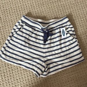 New with tags old navy shorts